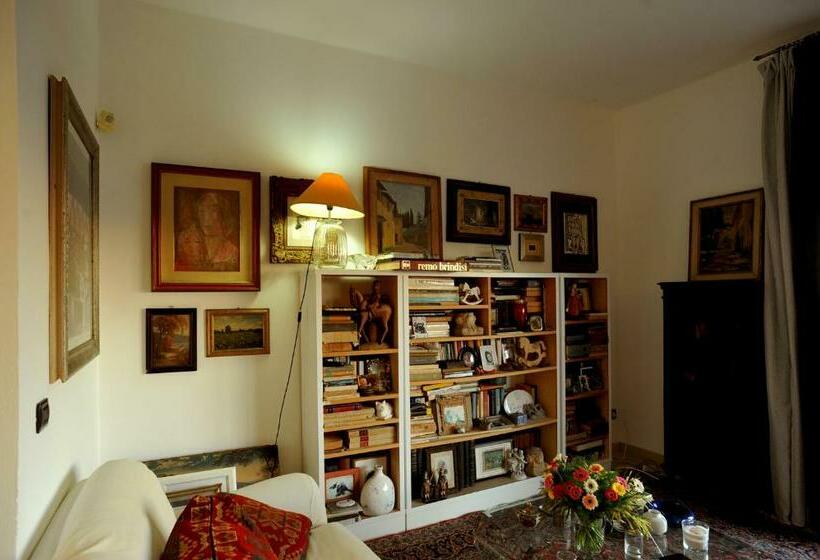 스위트, Il Golfo Artisti E Poeti Villa Thea