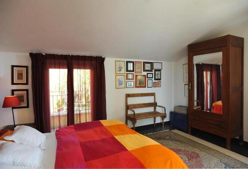1 Bedroom Penthouse Apartment, Il Golfo Artisti E Poeti Villa Thea