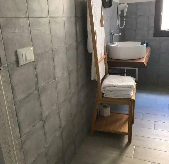 デラックスルーム, Le Camere Di Don Vito