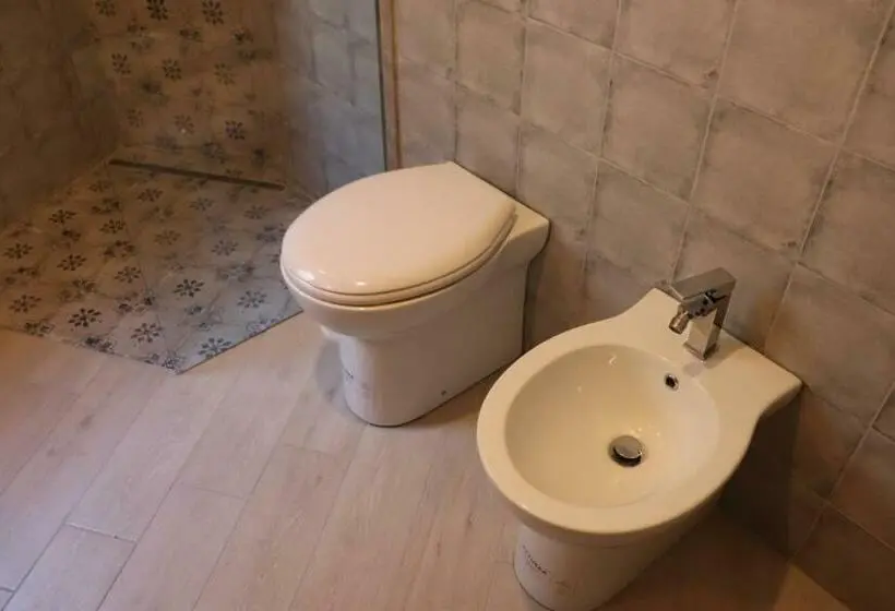 デラックスルーム, Le Camere Di Don Vito