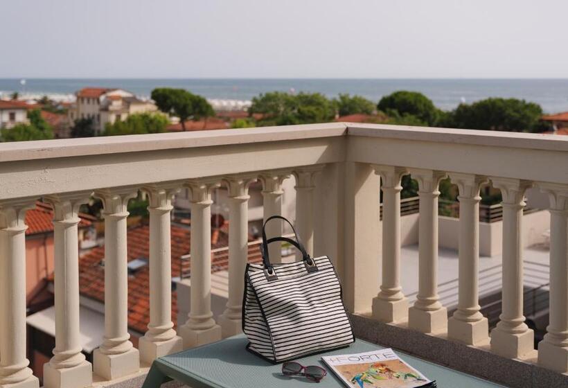 סוויטת ג'וניור עם טרסה, Re Versiliana