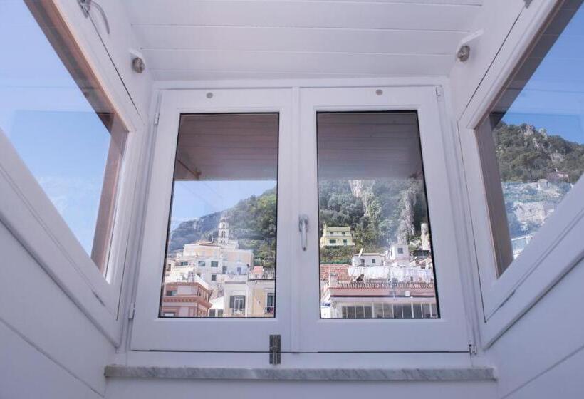 デラックススイート, Zia Pupetta Suites