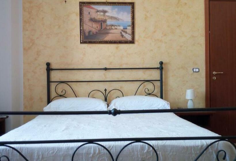 חדר סטנדרט לשלושה, Annabella S Country House