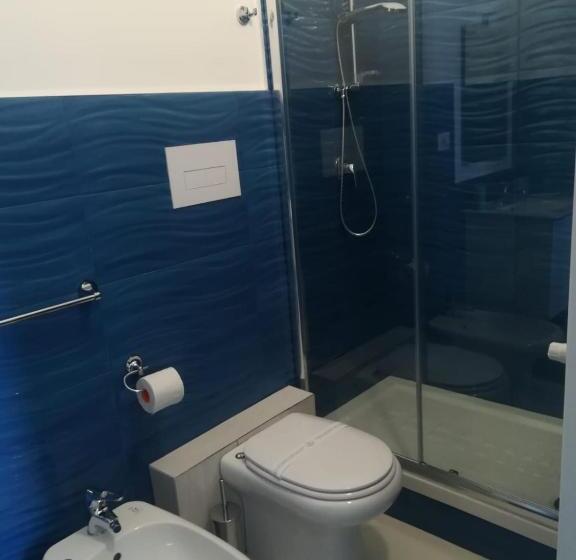 四人豪华间, Guest House Domus Cicerone