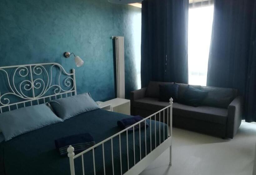 四人豪华间, Guest House Domus Cicerone