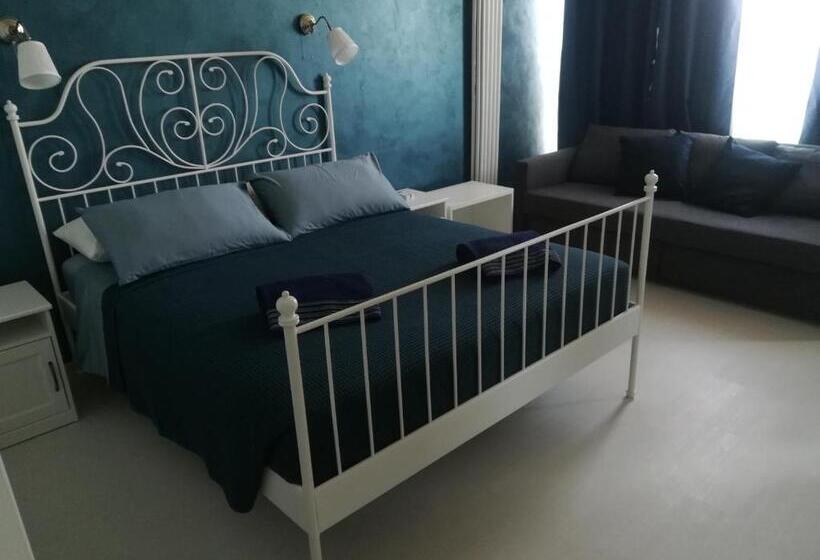 اتاق لوکس چهار تخته, Guest House Domus Cicerone