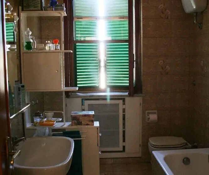Standard-huone Jaettu Kylpyhuone, B&b A Casa Di Catia