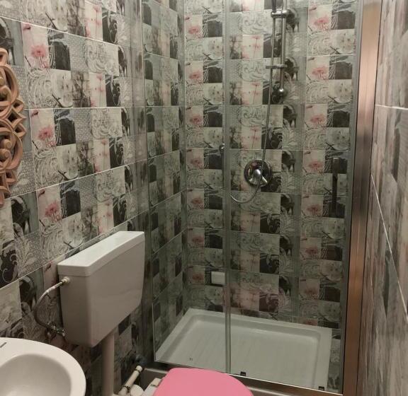 اتاق لوکس, B&b La Reggia