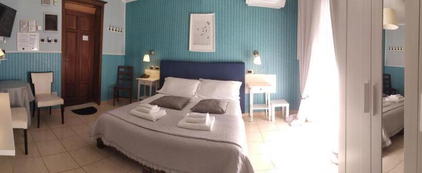 キングサイズベッドのスタンダードルーム, La Contessa B&b