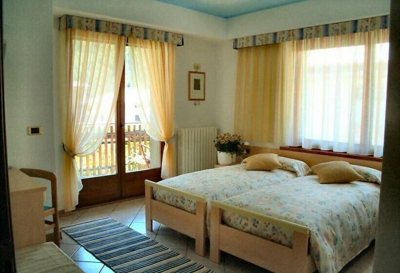 스탠다드 룸 더블 침대, B&b Villa Verde   Valtellina