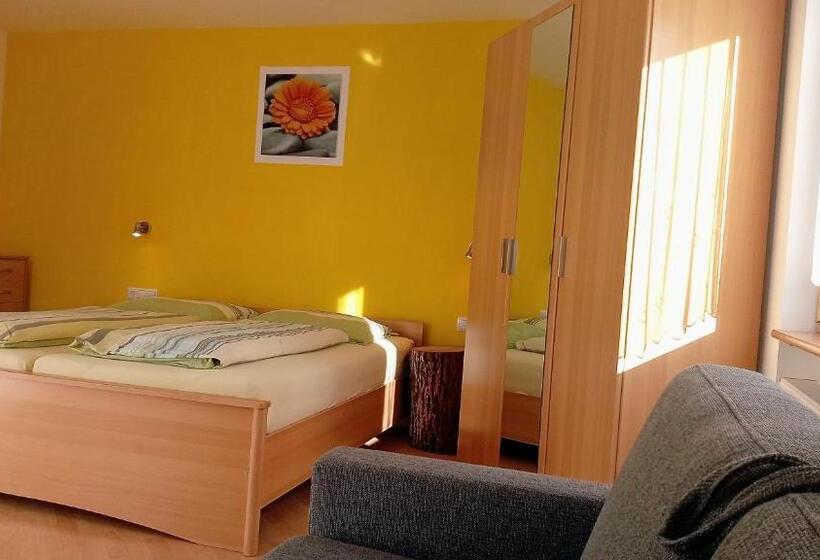 חדר סטנדרט עם מרפסת, Ferienhof Gschloier   Adults Only