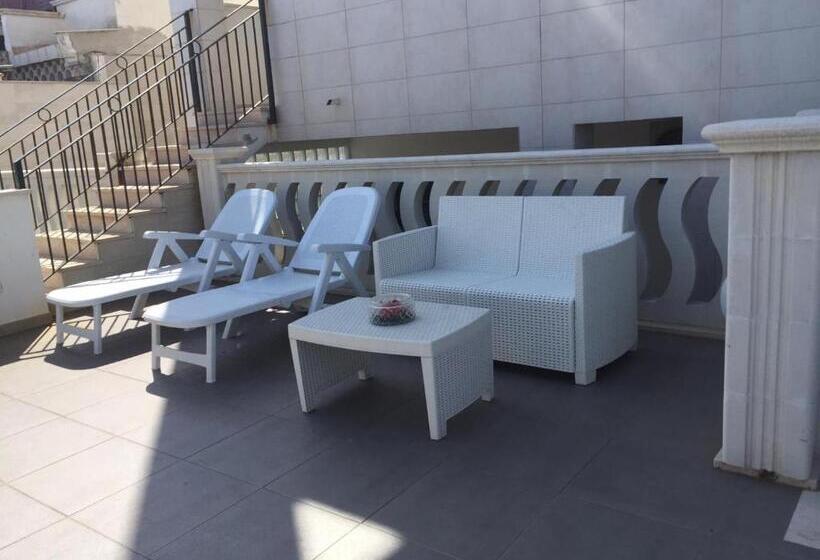 سوییت خانوادگی, Palese Profumo Di Mare