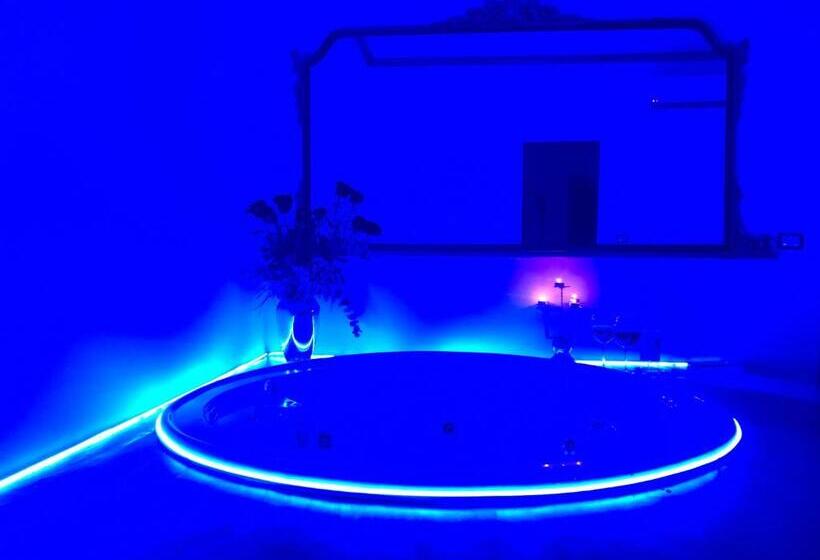 سوئیت با وان آب گرم, Palese Profumo Di Mare