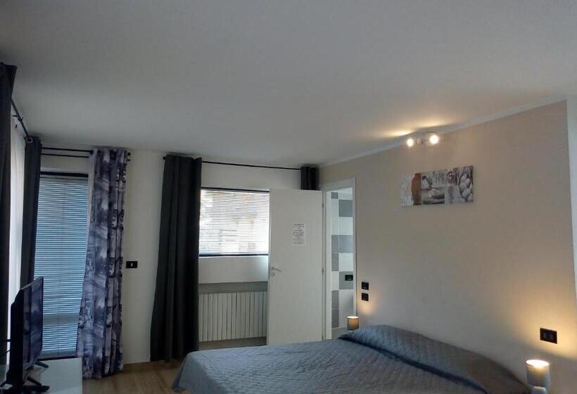 스탠다드 트리플 룸, Affittacamere Rizzoli