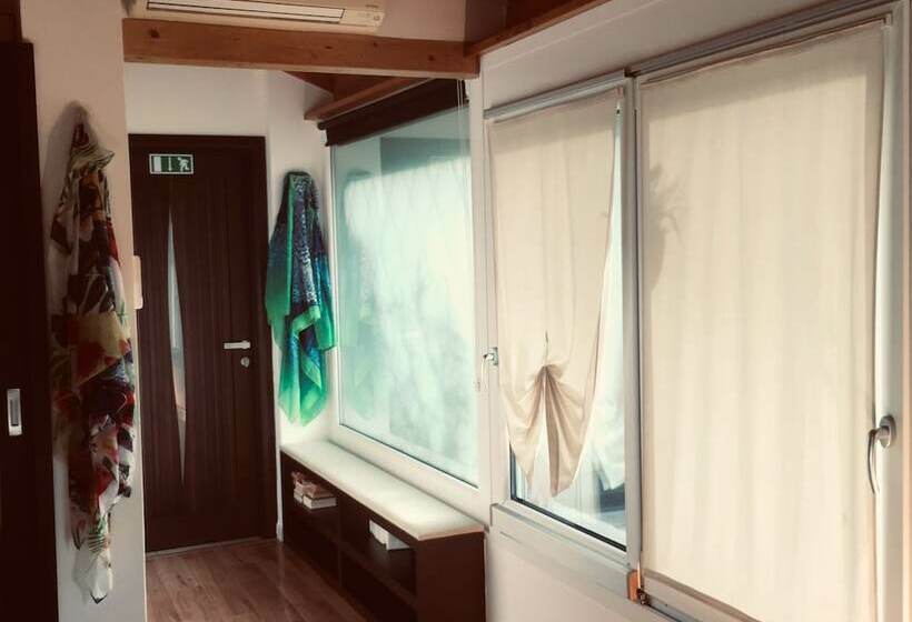 اتاق سوپریور چهار تخته, B&b Alla Bonacina