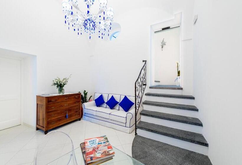 标准房带园景, La Divina Amalfi Coast