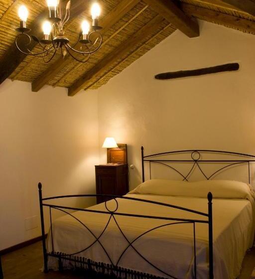 غرفة قياسية, B&b Charme Sa Pardina