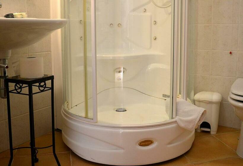 スタンダードトリプルルーム, Agriturismo Carbona