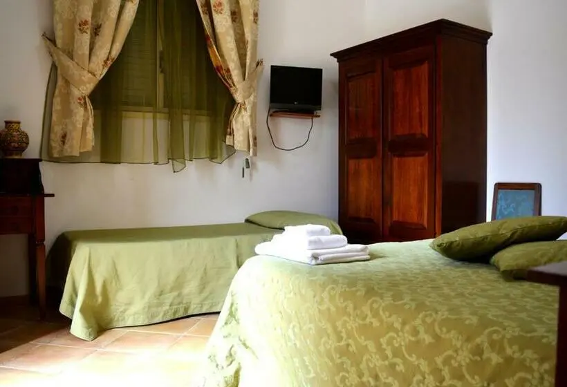 スタンダードトリプルルーム, Agriturismo Carbona
