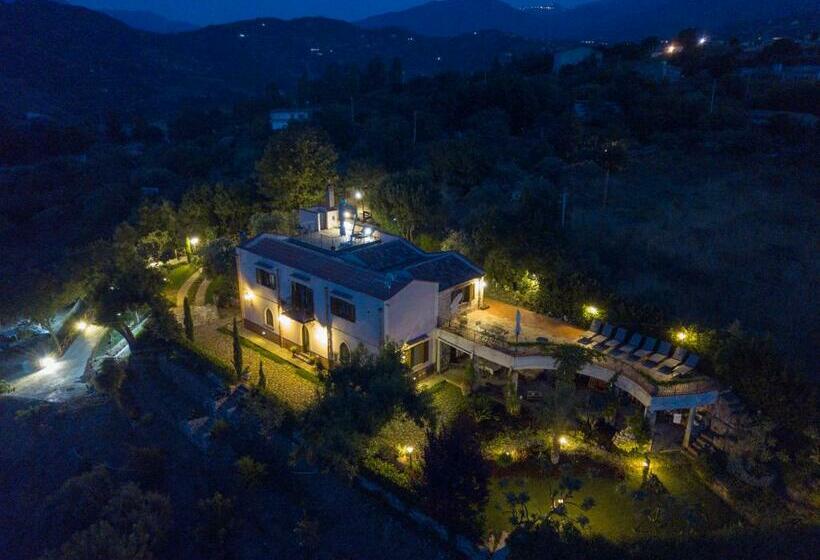 バルコニー付きスタンダードルーム, Villarose