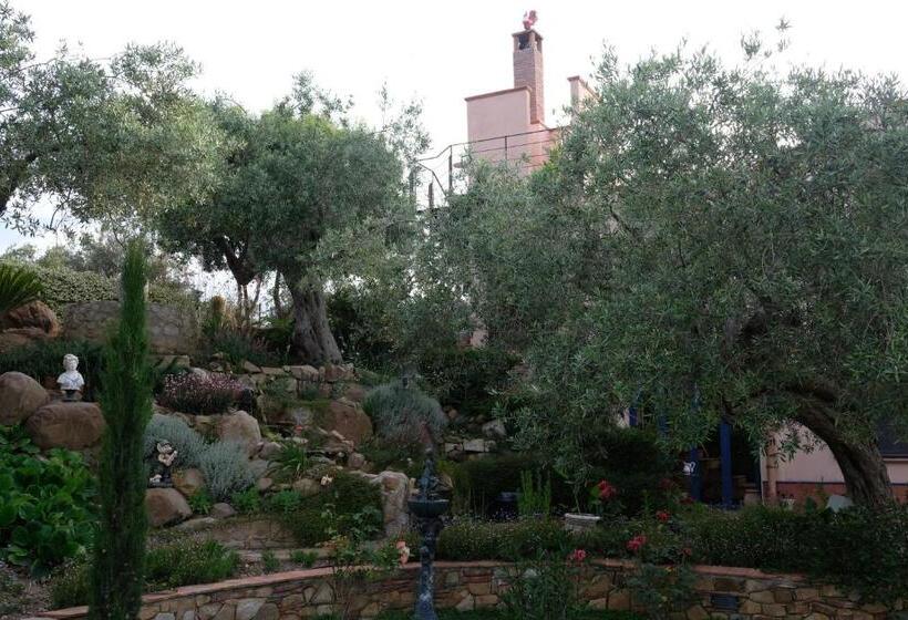 バルコニー付きスタンダードルーム, Villarose