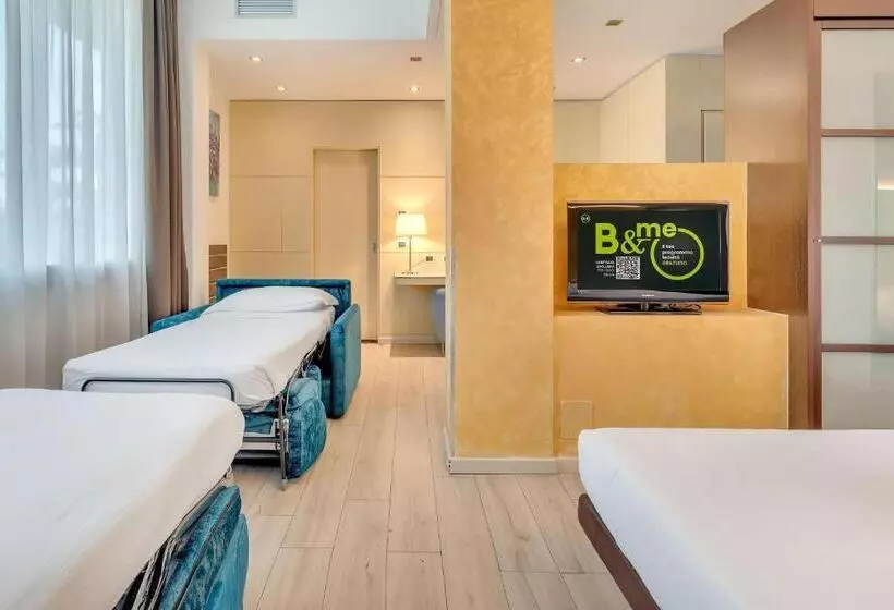 Standard Neljän Hengen Huone, B&b Hotel Bergamo Executive
