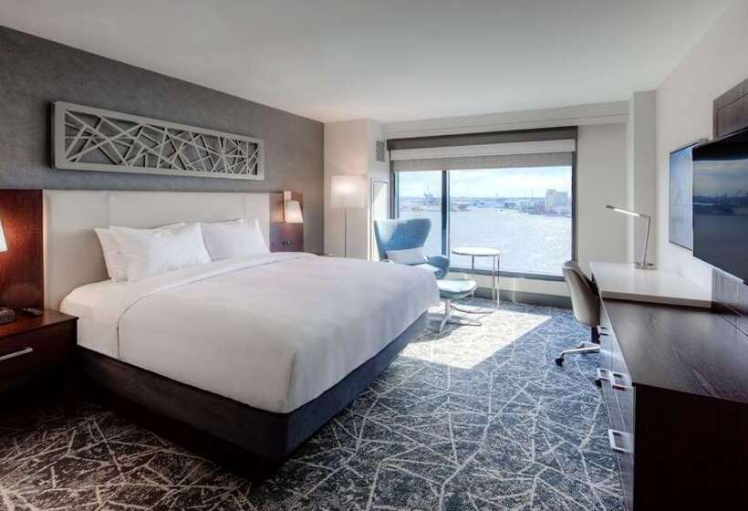 اتاق پرمیوم, Conrad Bangkok