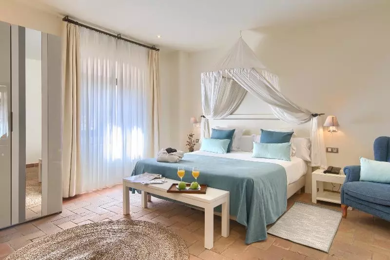 Junior Suite, Convent De Begur