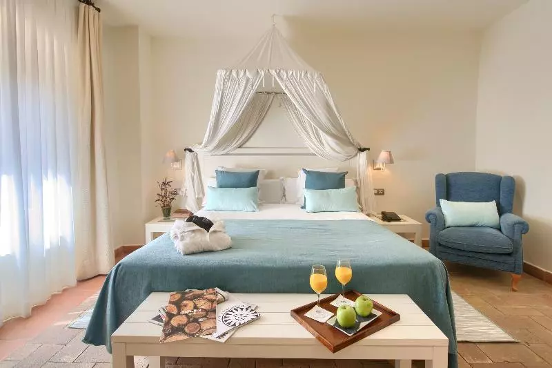 Junior Suite, Convent De Begur