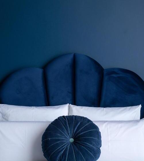 Habitación Estándar, Craves