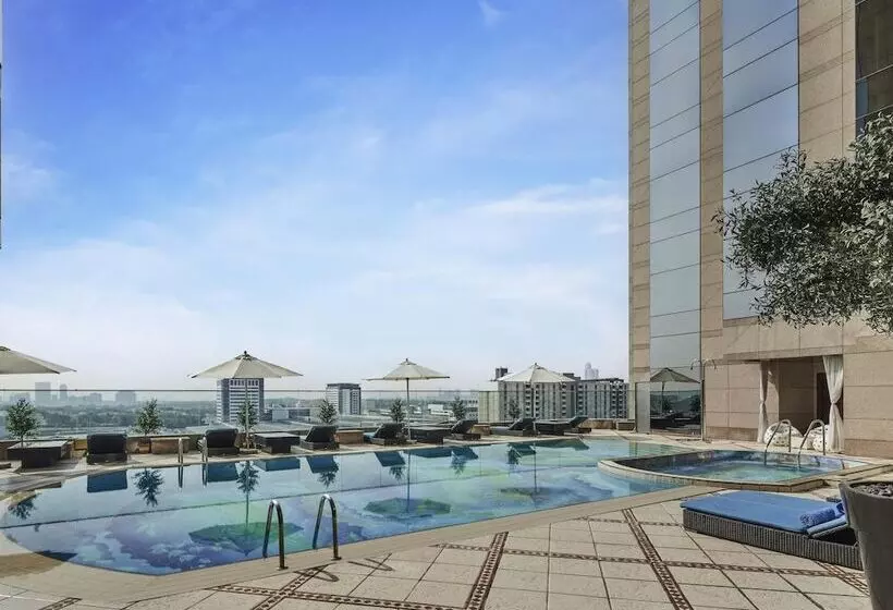 キングサイズベッドのスタンダードルーム, Fairmont Dubai