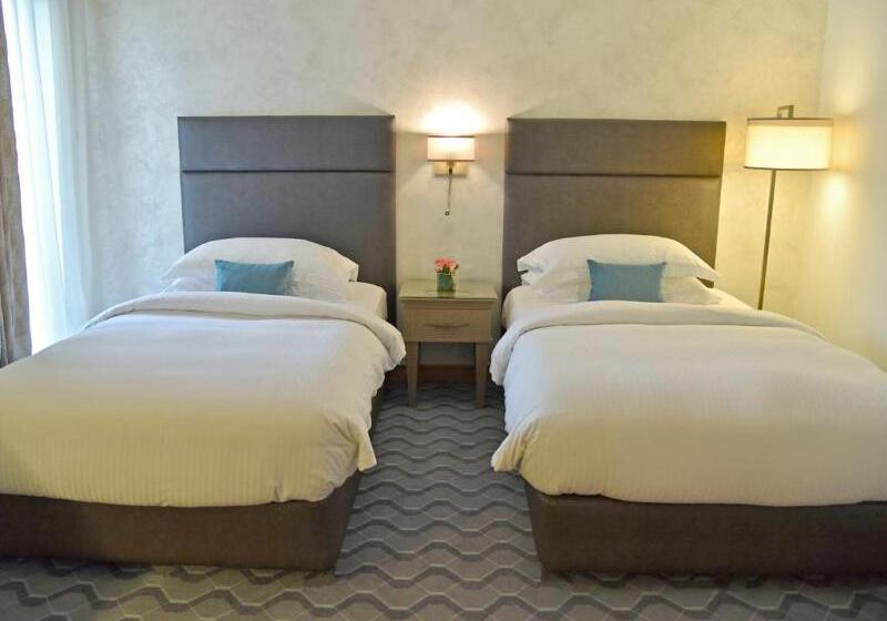 スタンダードルーム, Gefinor Rotana – Beirut