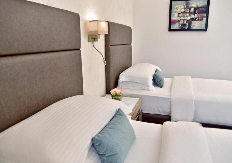 スタンダードルーム, Gefinor Rotana – Beirut