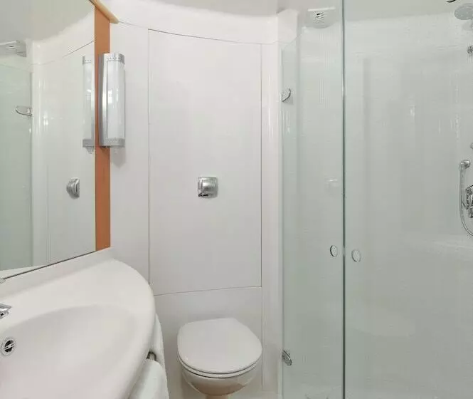 اتاق استاندارد, Ibis Belfast Queens Quarter