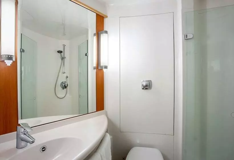 اتاق استاندارد, Ibis Belfast Queens Quarter