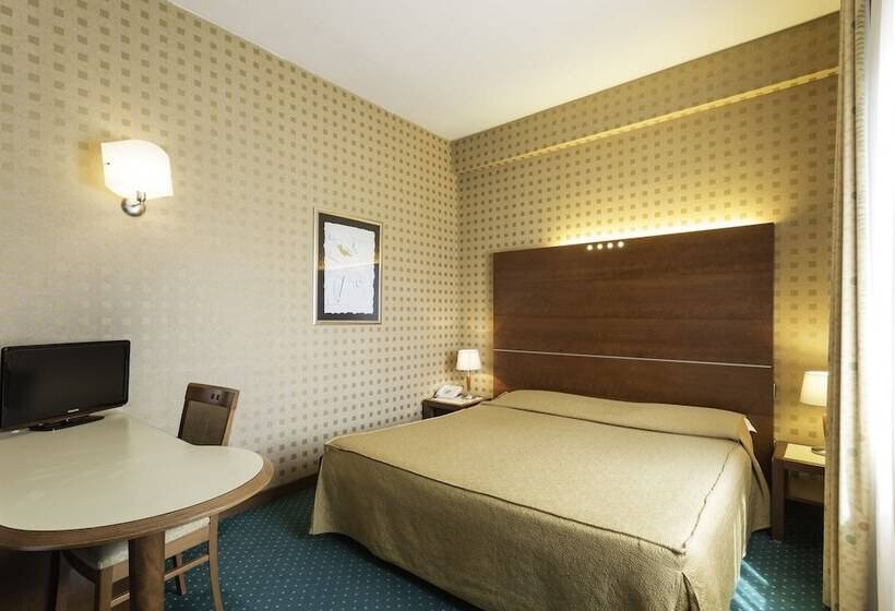 اتاق استاندارد, Millenn