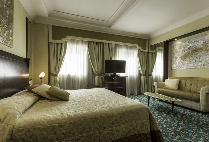 سوییت لوکس, Millenn