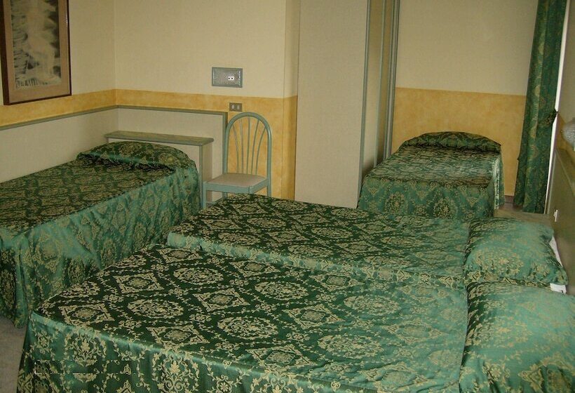 اتاق استاندارد چهار تخته, Mistral