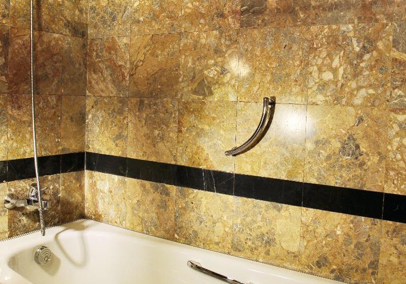 اتاق لوکس, Saigon Morin