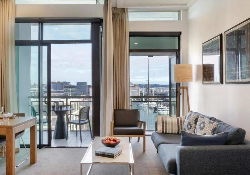 Люкс с Видом, The Sebel Auckland Viaduct Harbour