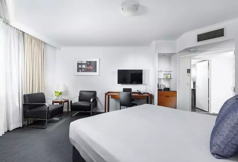 استودیوی پریمیوم, The Sebel Brisbane
