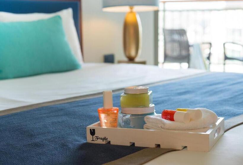 חדר סופריור נוף לבריכה, U Magic Palace