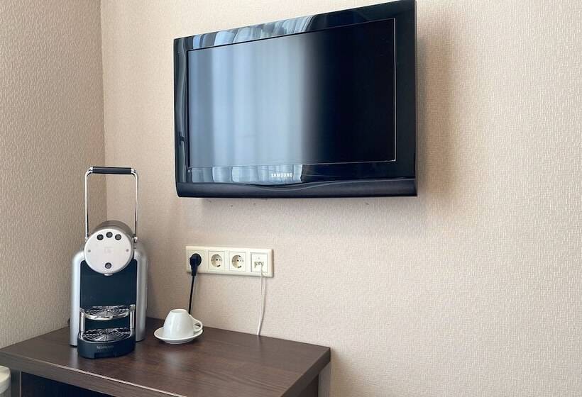 غرفة أساسية فردية, Van Gogh