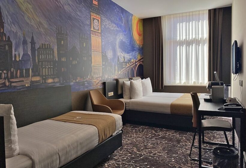 غرفة قياسية ثلاثية, Van Gogh