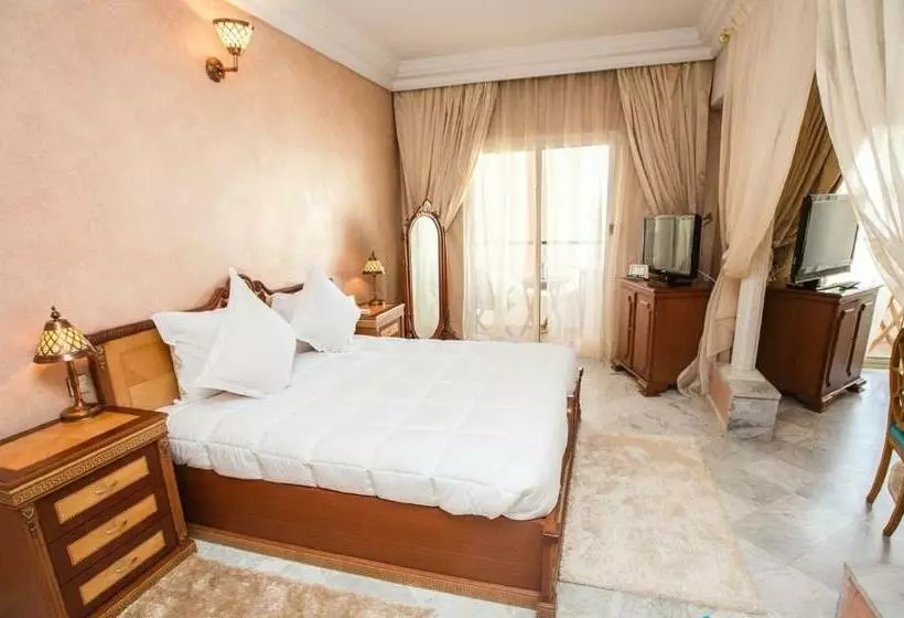 سوییت جونیور با بالکن, Zalagh Parc Palace