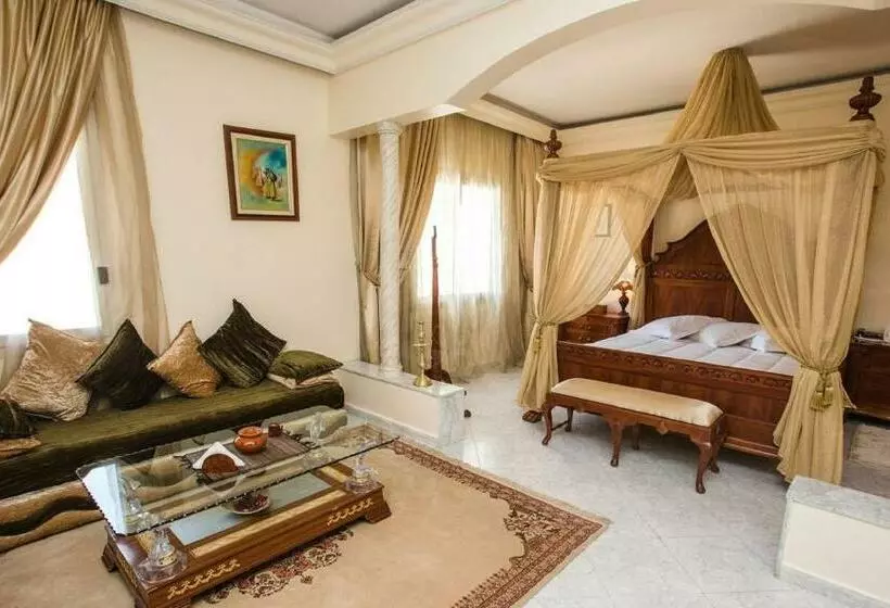 سوئیت پرزیدنت, Zalagh Parc Palace