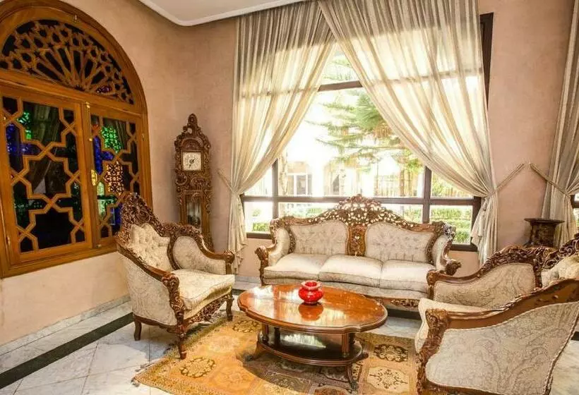 سوئیت پرزیدنت, Zalagh Parc Palace