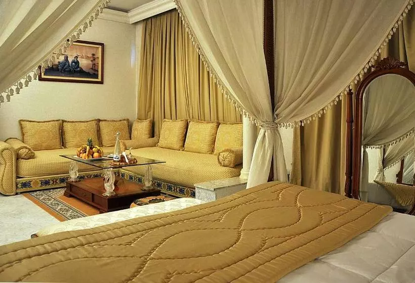 سوئیت پرزیدنت, Zalagh Parc Palace