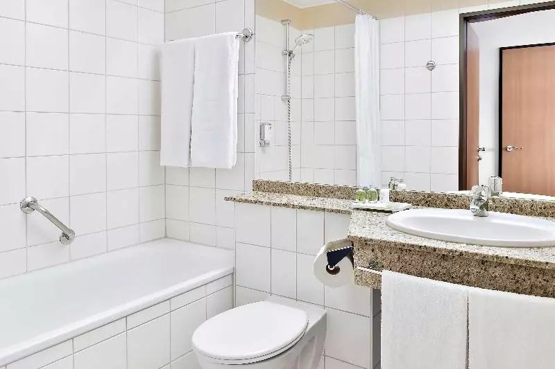 اتاق لوکس خانوادگی, Kata Palm Resort   Sha Plus