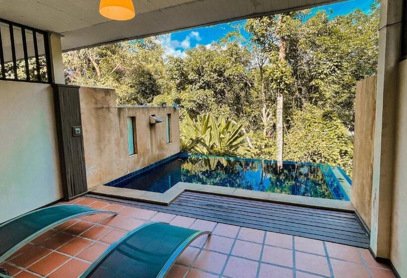 اتاق لوکس, Koh Chang Cliff Beach Resort